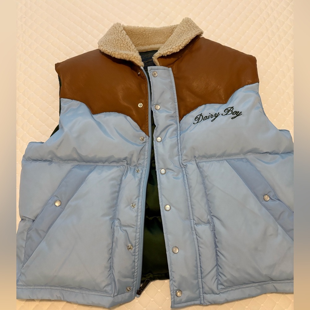 Dairyboy mountain puffer vest